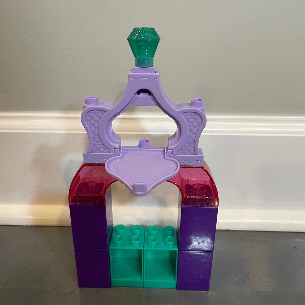Mega Bloks enchanting purple